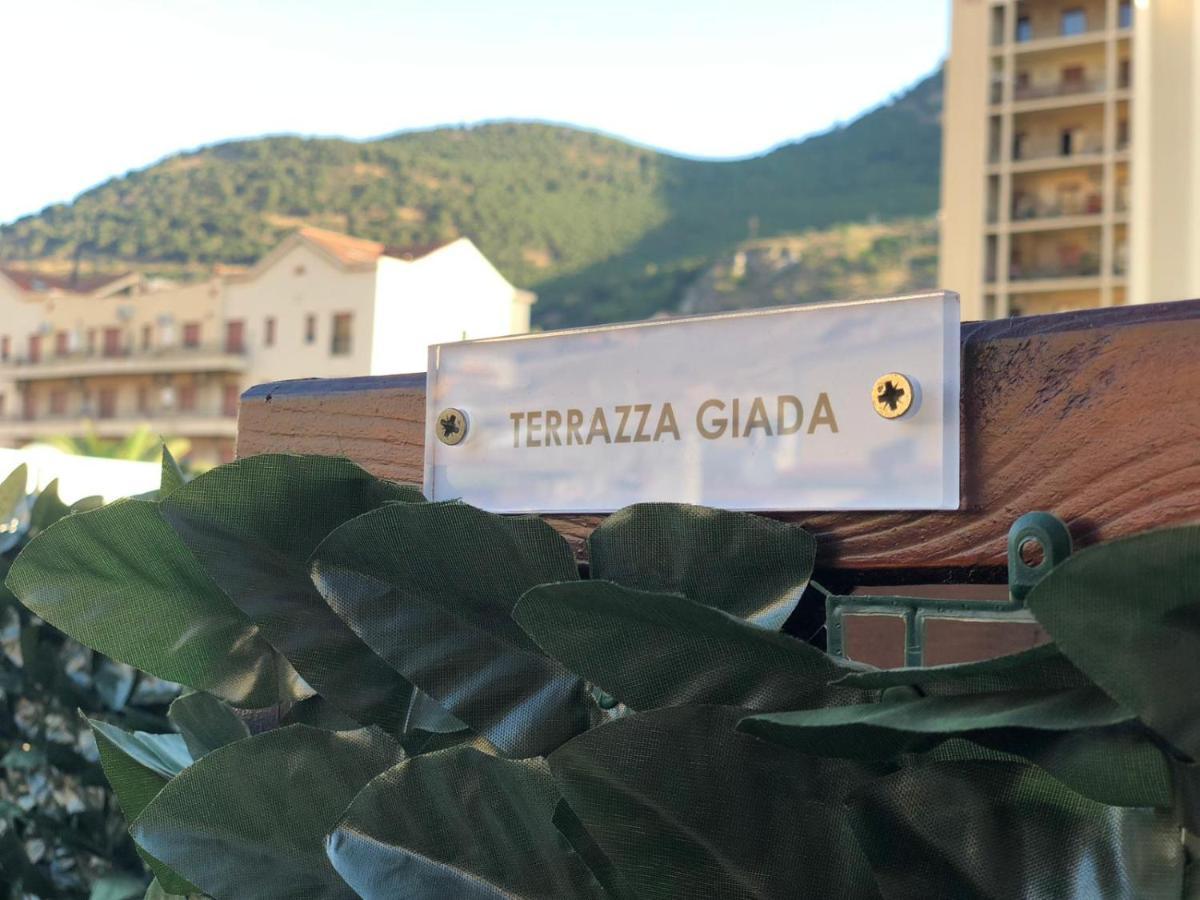 B&B Tiffany Sferracavallo Palermo Eksteriør billede