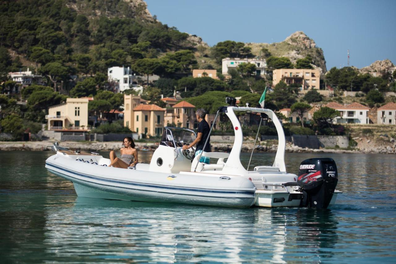 B&B Tiffany Sferracavallo Palermo Eksteriør billede