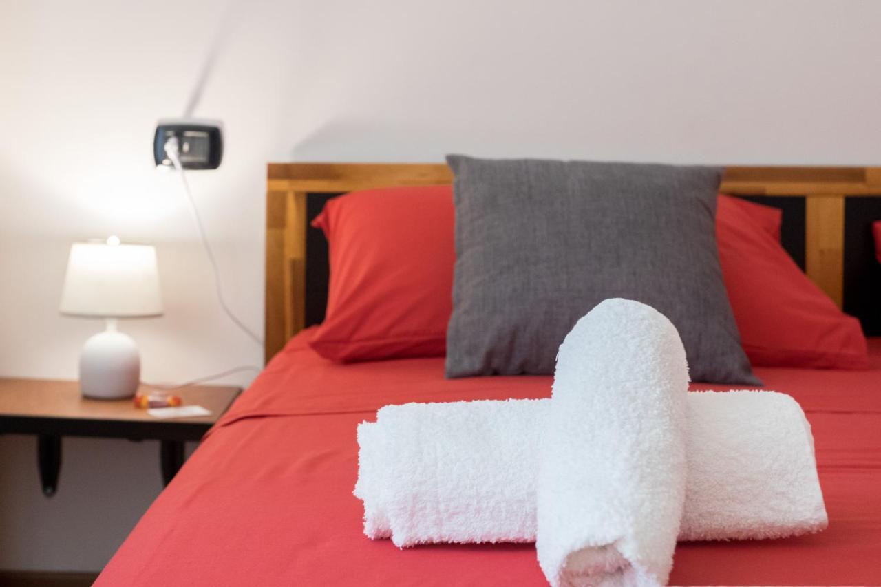 B&B Tiffany Sferracavallo Palermo Eksteriør billede