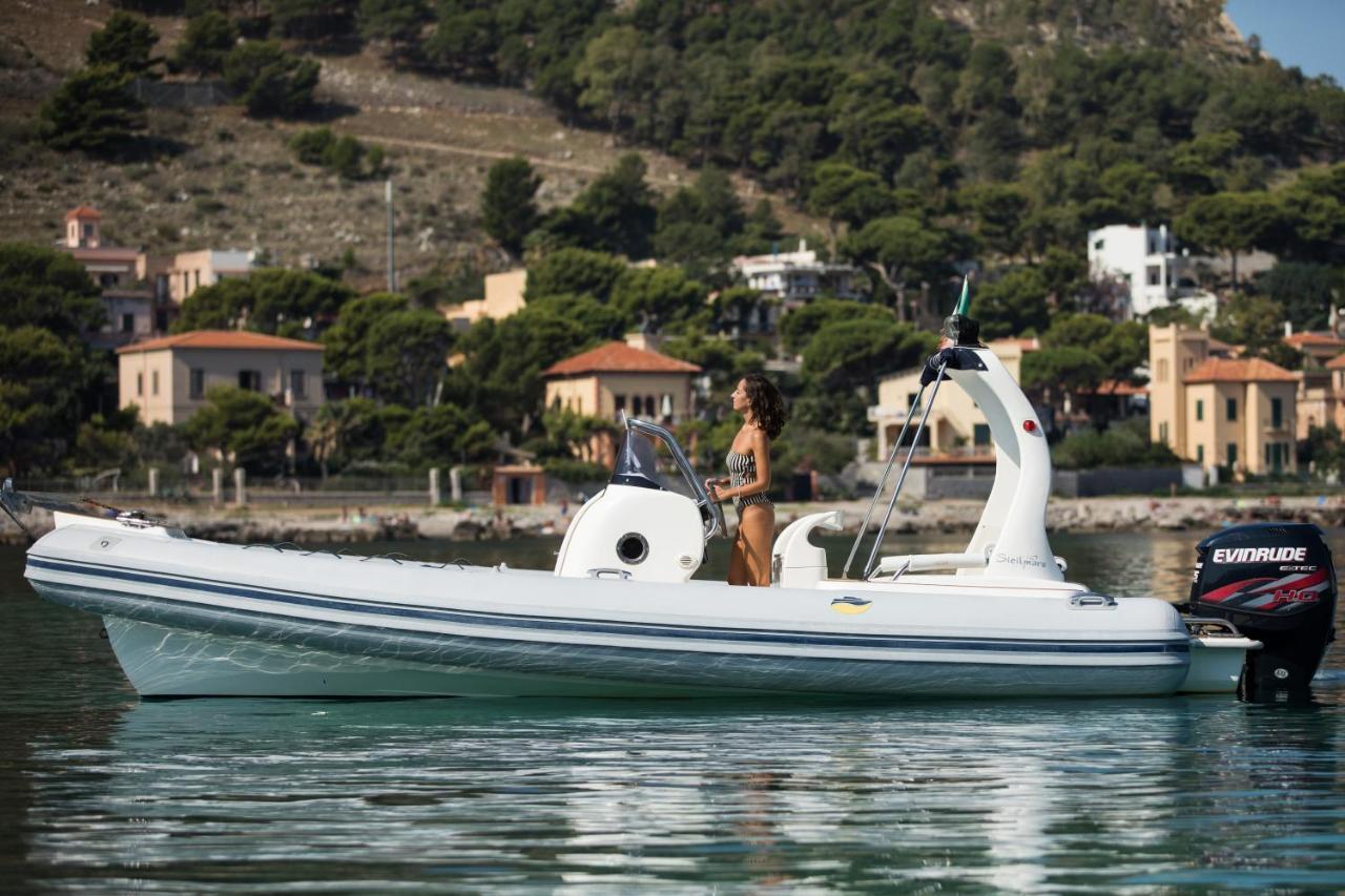 B&B Tiffany Sferracavallo Palermo Eksteriør billede